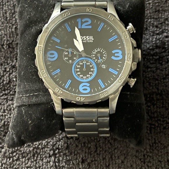 Mens Fossil Watches - Picture 7 of 8
